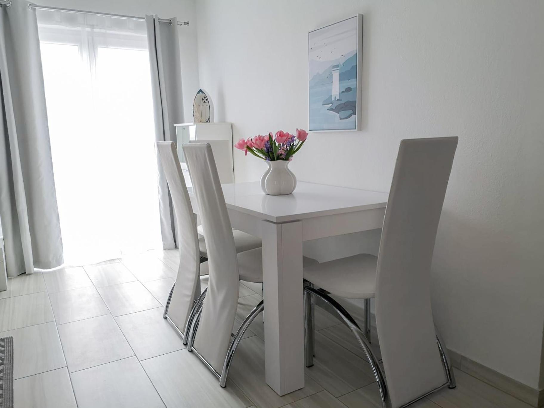 Apartman Milutin วรซี ภายนอก รูปภาพ