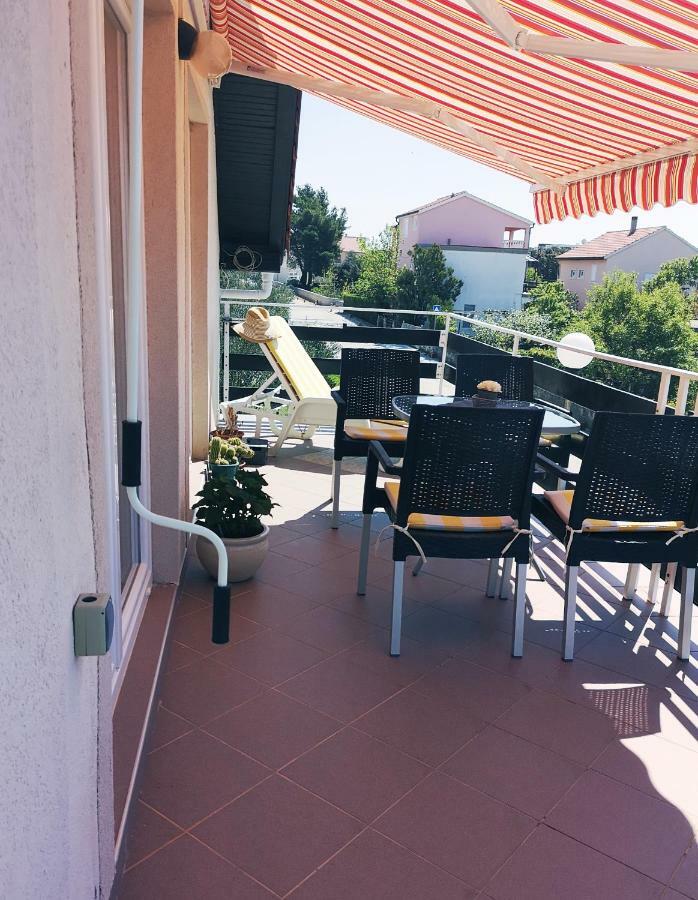 Apartman Milutin วรซี ภายนอก รูปภาพ